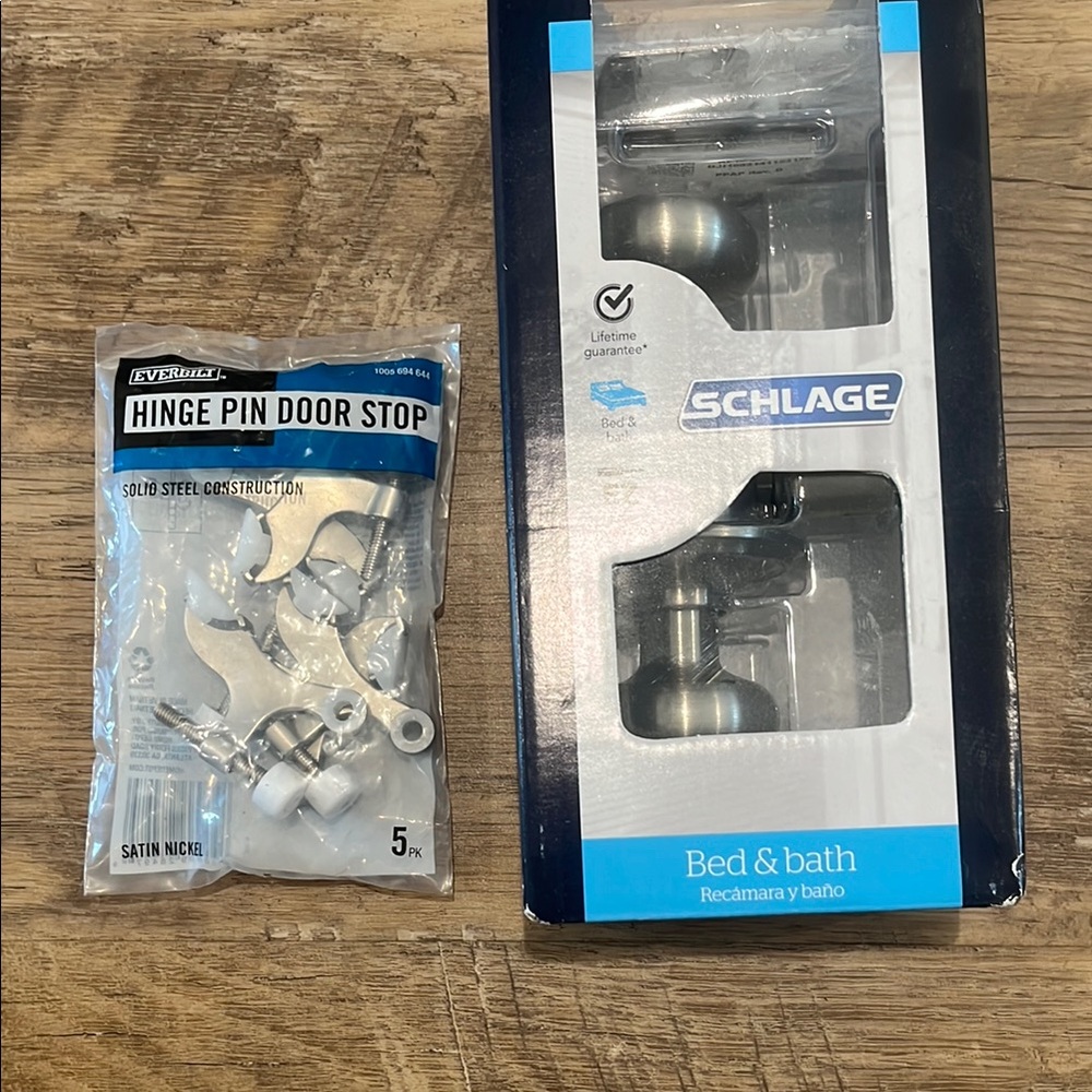 Schlage Bed & Bath Door Knob Set with Everbilt Hinge Pin Door Stop